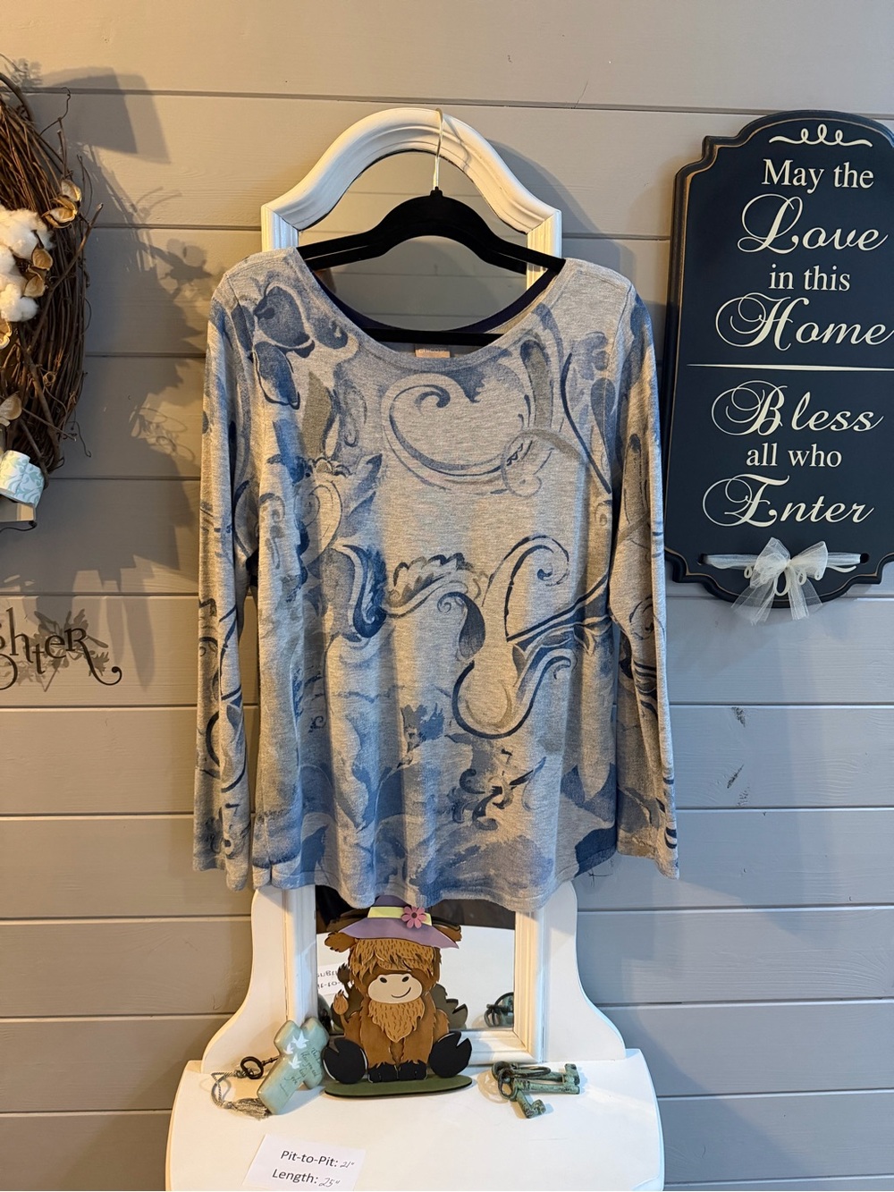 Chico's Gray and Blue Swirl Long-Sleeve Tee